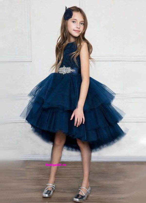 Модные платья для девочек 10 12 лет на выпускной (69 фото)